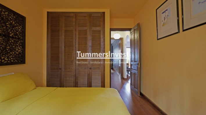 Herverkoop · Apartment · Altea · Mascarat