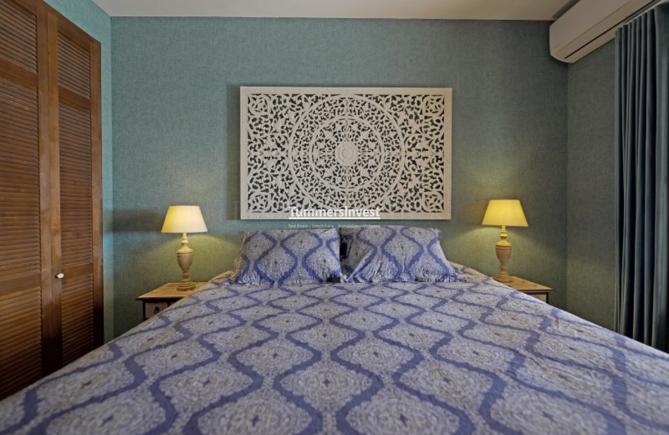 Herverkoop · Apartment · Altea · Mascarat