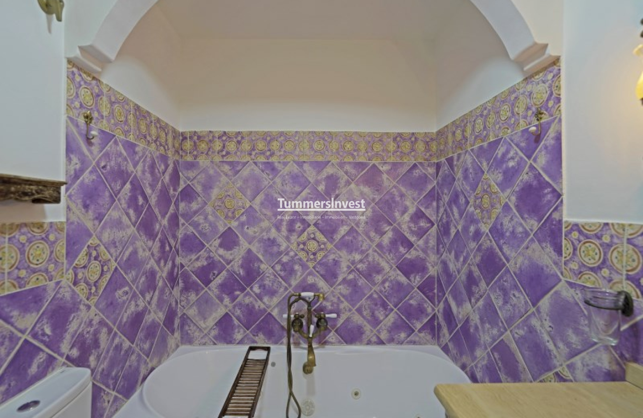 Herverkoop · Apartment · Altea · Mascarat