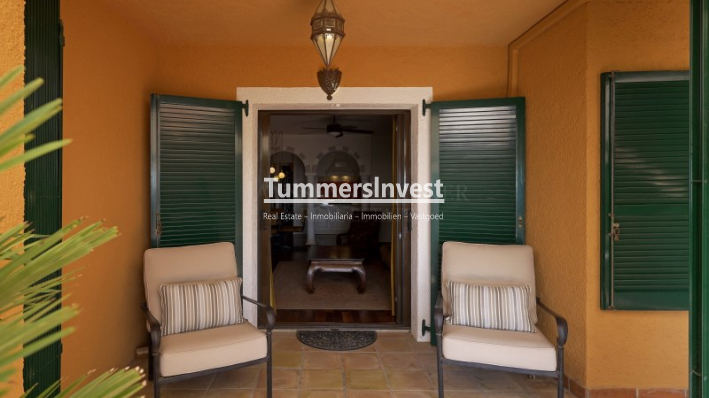 Herverkoop · Apartment · Altea · Mascarat