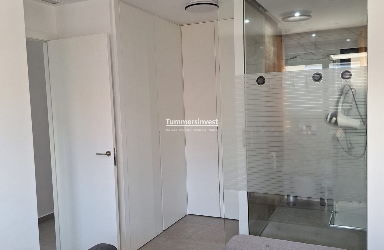 Reventa · Apartment · Los Balcones