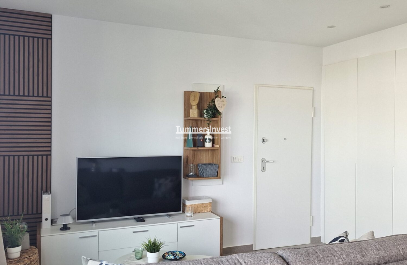 Reventa · Apartment · Los Balcones