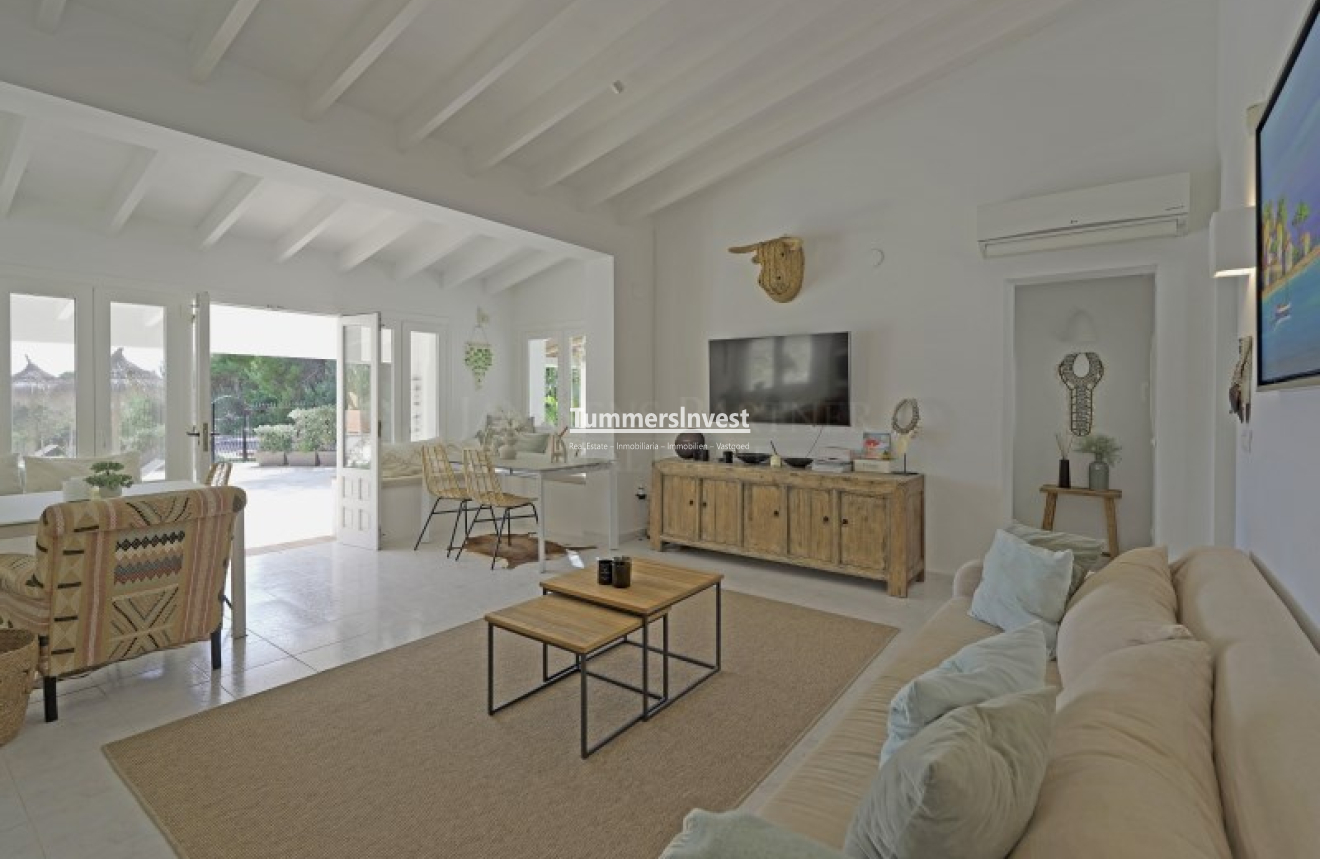 Reventa · Villa · Teulada