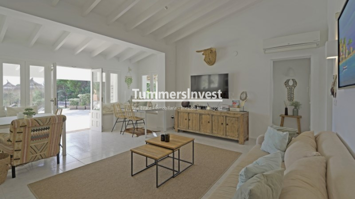 Reventa · Villa · Teulada