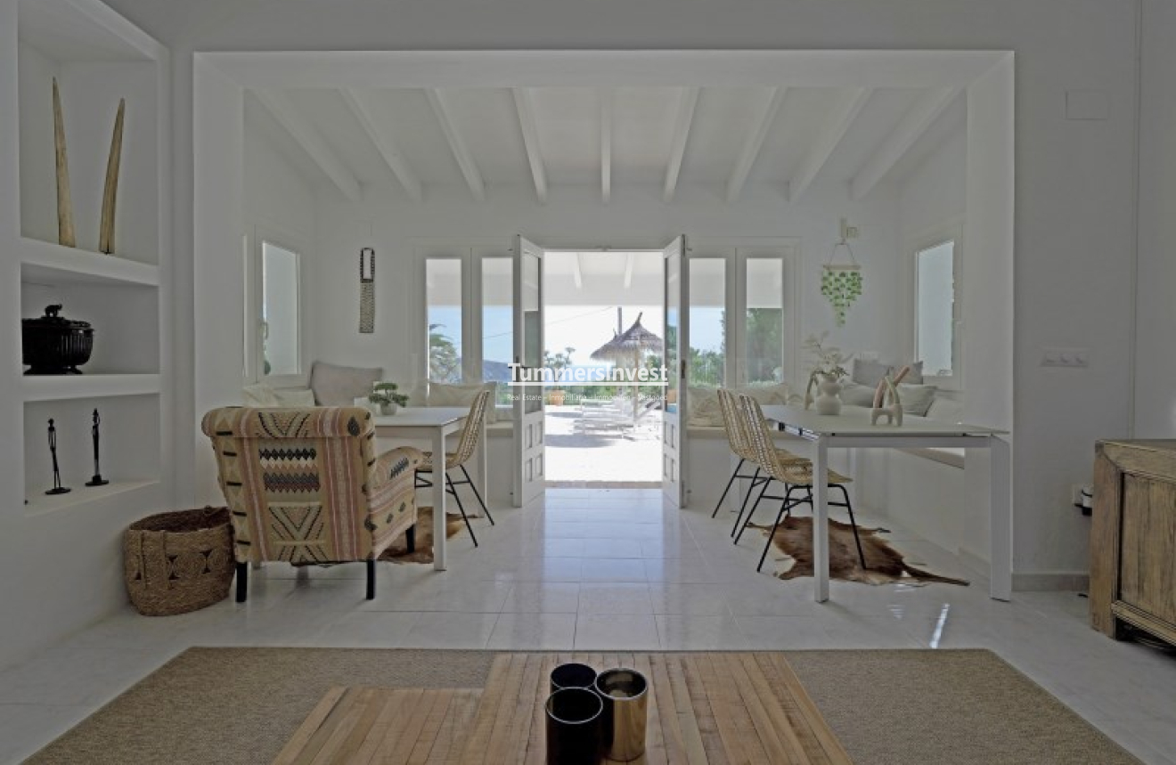 Reventa · Villa · Teulada