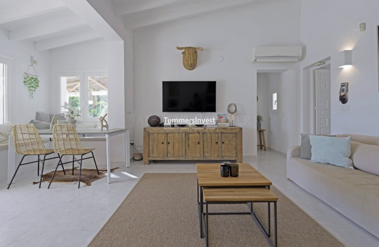 Reventa · Villa · Teulada