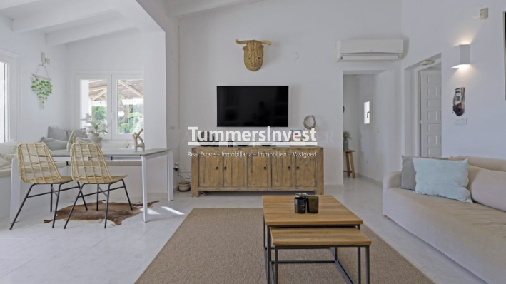 Reventa · Villa · Teulada