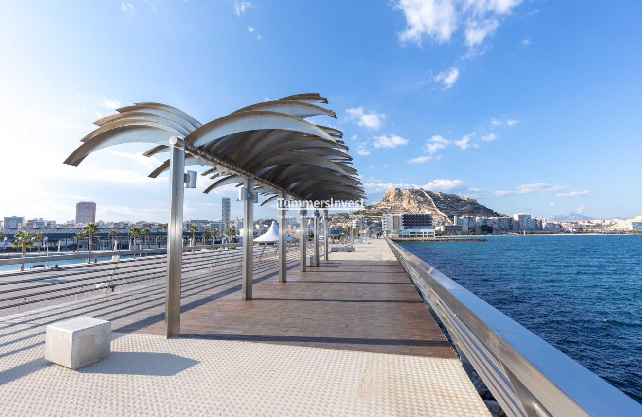 Nieuwbouw Woningen · Apartment · Alicante · Centro