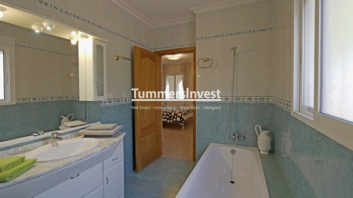 Reventa · Villa · Hondón de los Fráiles