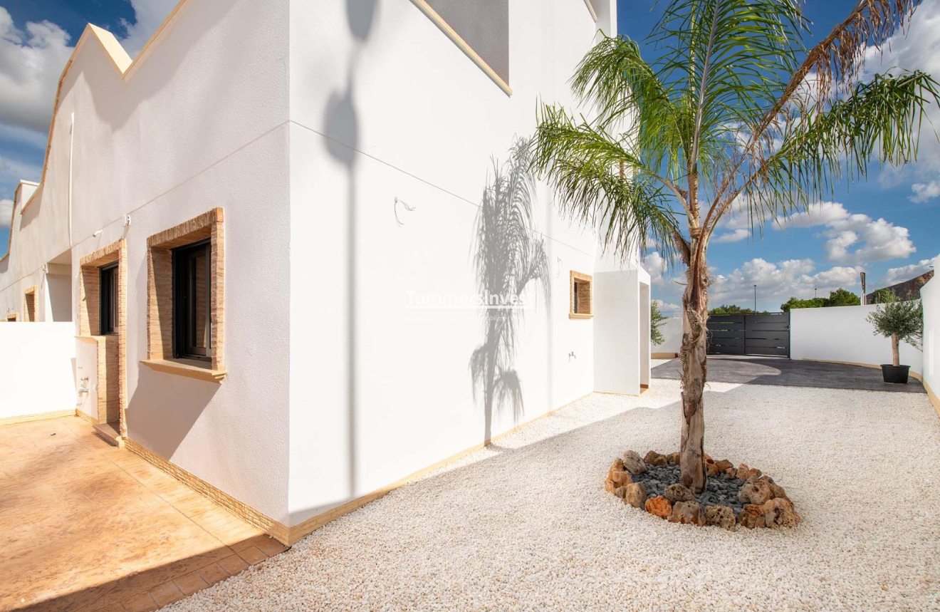 Nieuwbouw Woningen · Town House · Cox · San Fernando