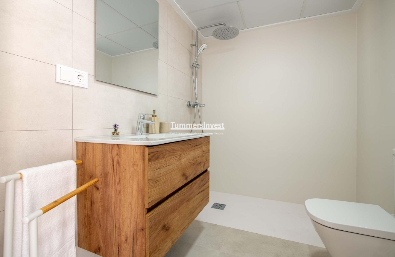 Nieuwbouw Woningen · Town House · Cox · San Fernando