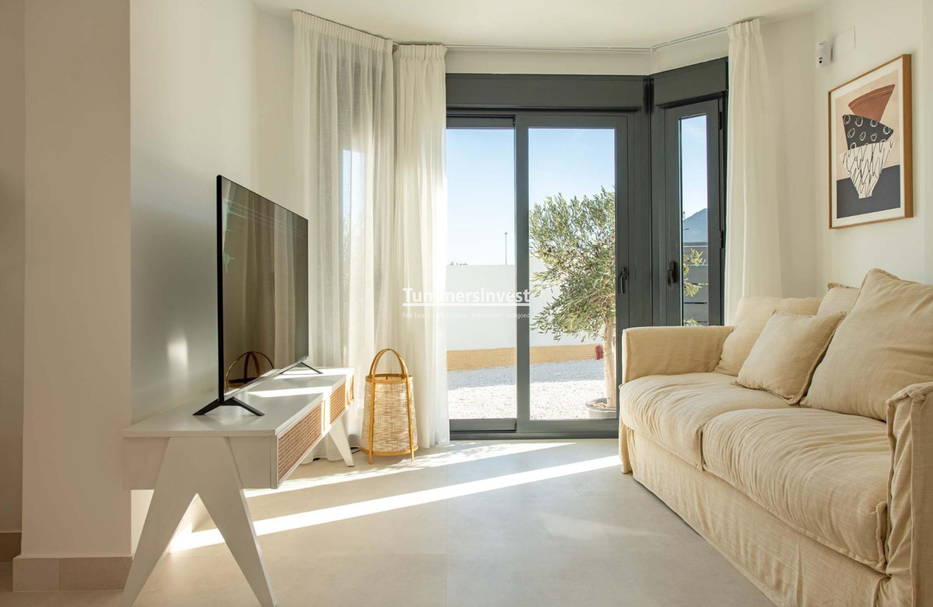 New Build · Bungalow · Cox · San Fernando