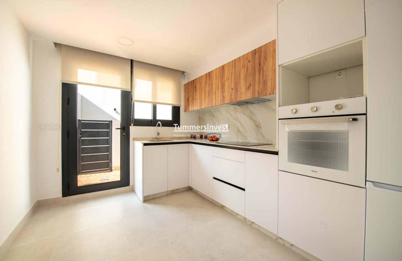 Nieuwbouw Woningen · Bungalow · Cox · San Fernando