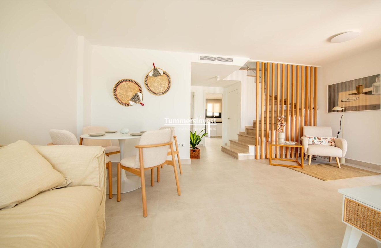 Nieuwbouw Woningen · Bungalow · Cox · San Fernando