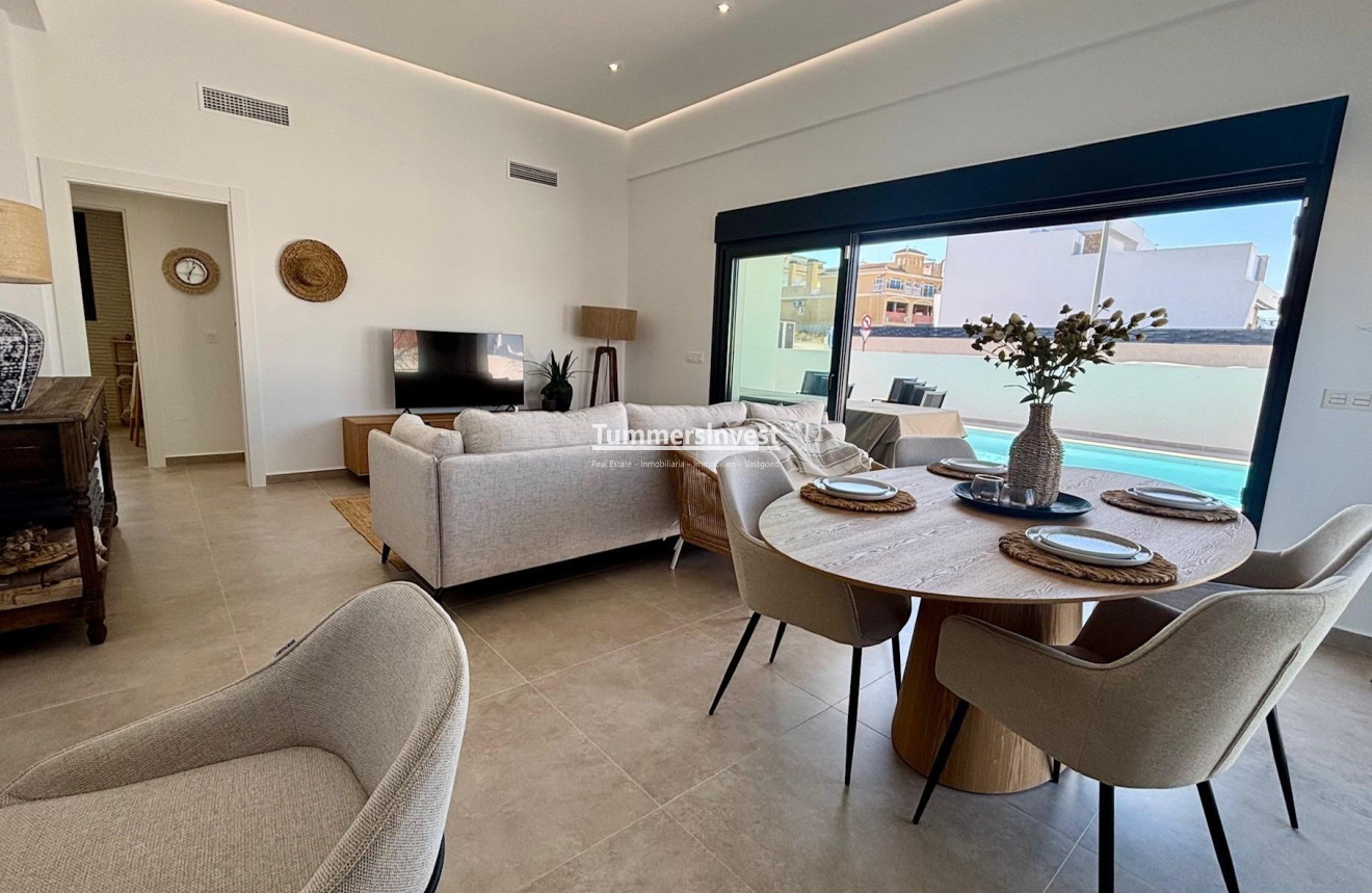 New Build · Villa · Rafal · polideportivo