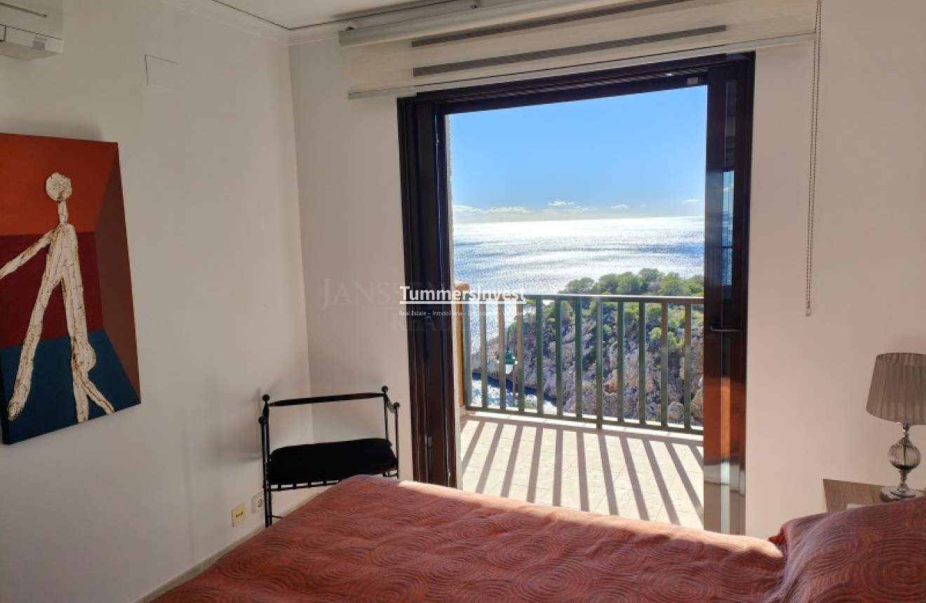 Herverkoop · Apartment · Altea · Mascarat