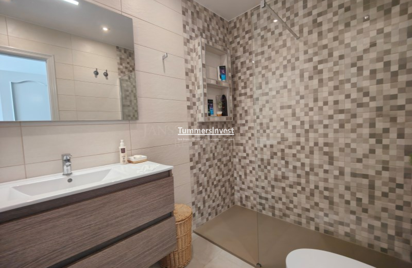 Herverkoop · Apartment · Altea · Mascarat