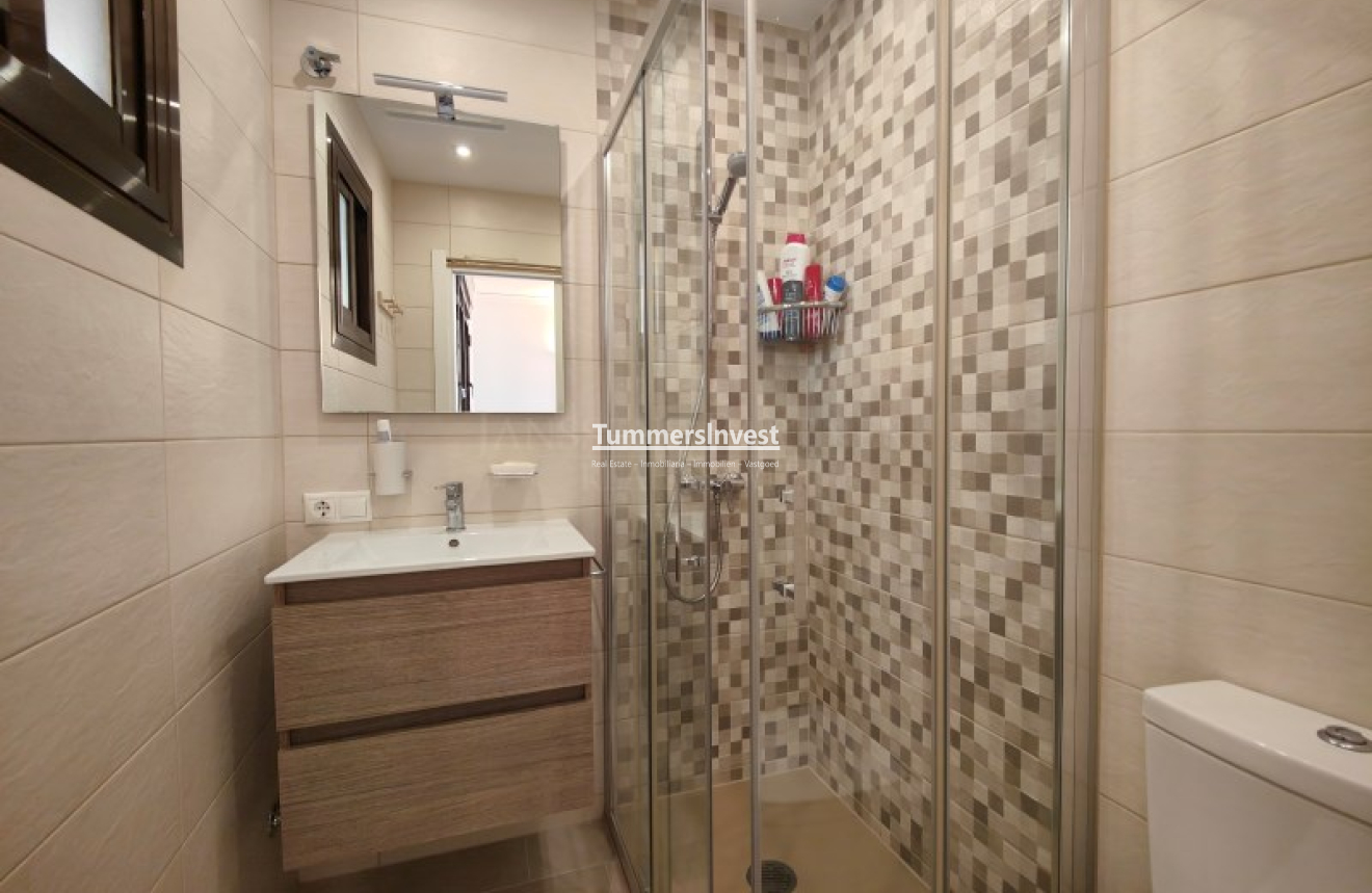 Herverkoop · Apartment · Altea · Mascarat