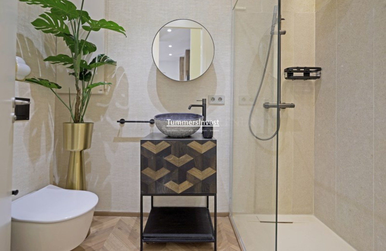 Lange Termijn Verhuur · Apartment · Alicante / Alacant · Centro