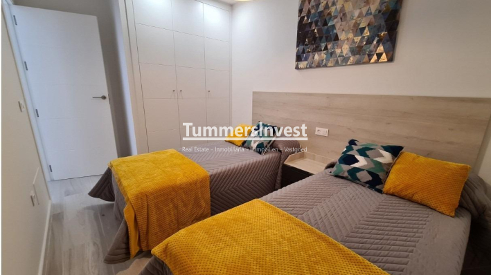 Nieuwbouw Woningen · Town House · Avileses