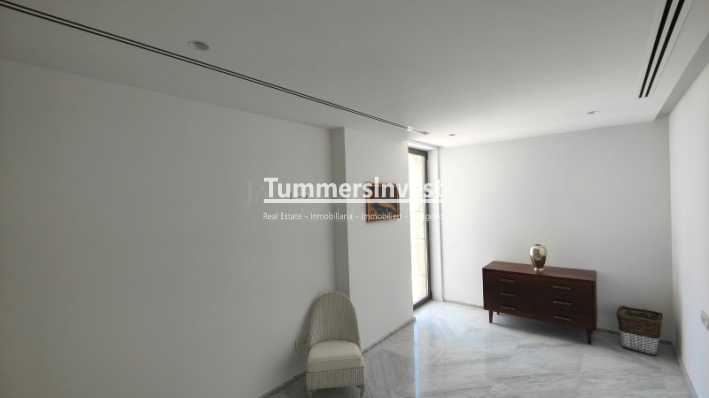 Wiederverkauf · Flat · Altea · Mascarat