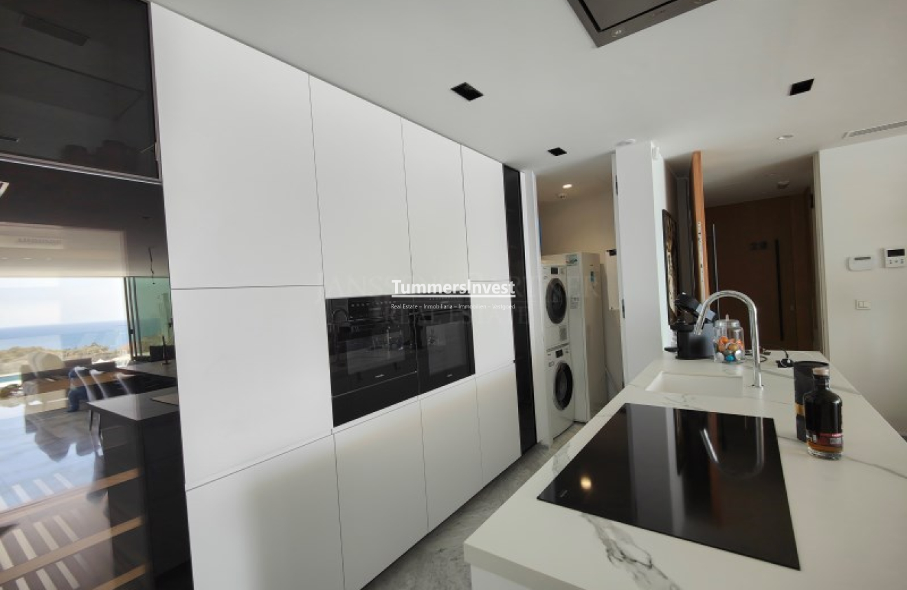 Wiederverkauf · Flat · Altea · Mascarat