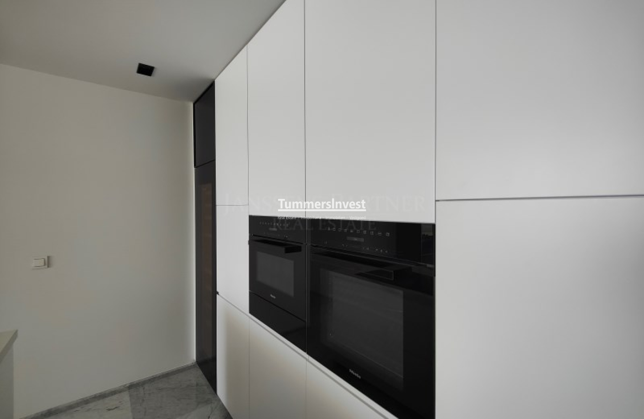 Wiederverkauf · Flat · Altea · Mascarat