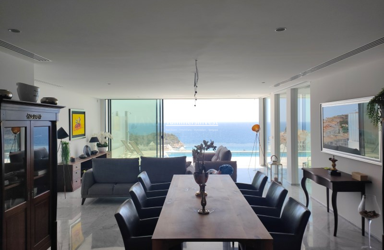 Wiederverkauf · Flat · Altea · Mascarat