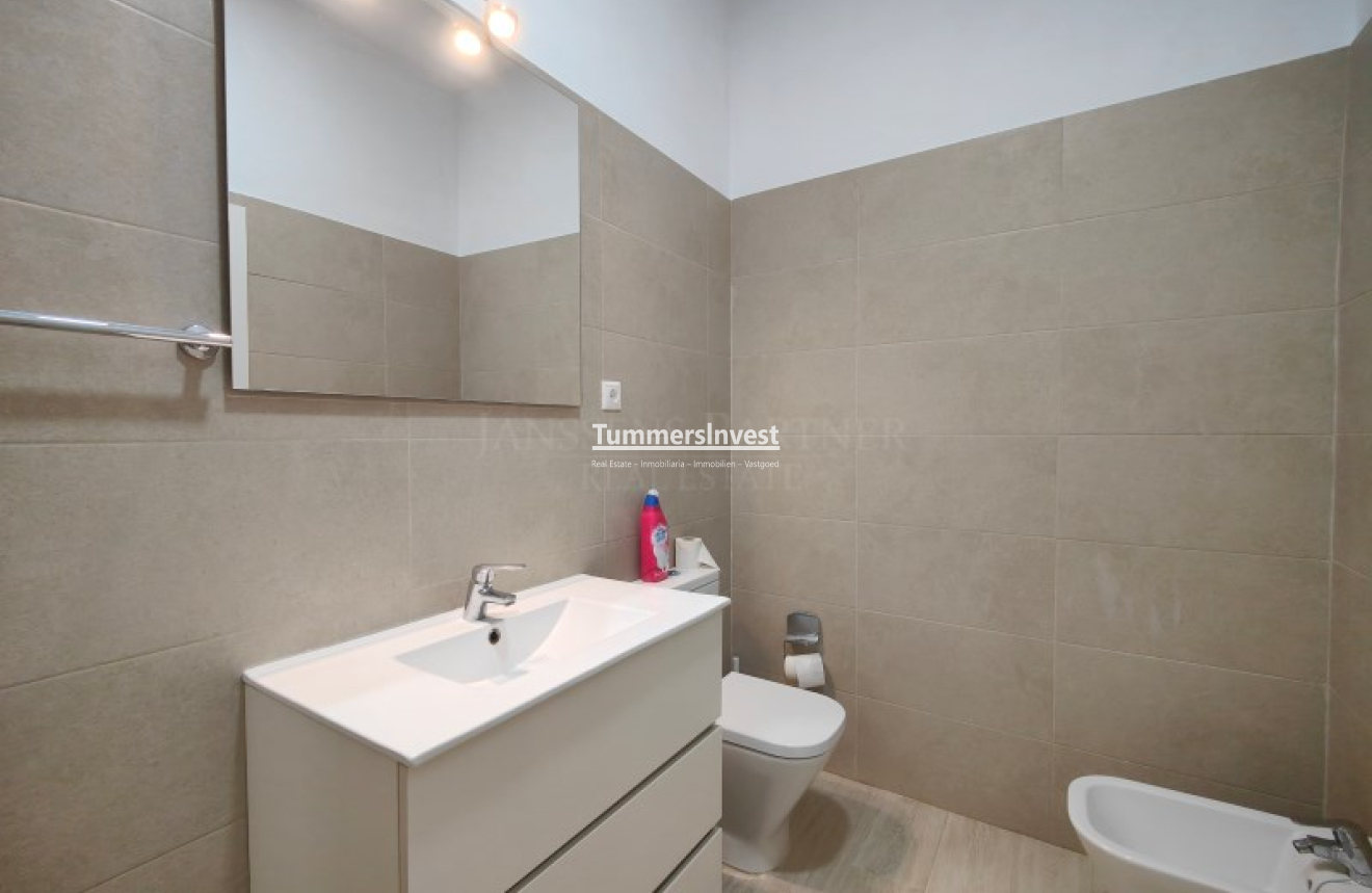 Herverkoop · Reclame · Altea · Mascarat