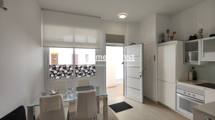 Herverkoop · Reclame · Altea · Mascarat