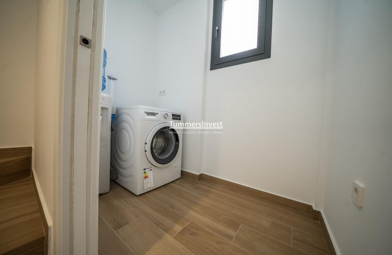 Neue Gebäude · Villa · Algorfa · La Finca Golf