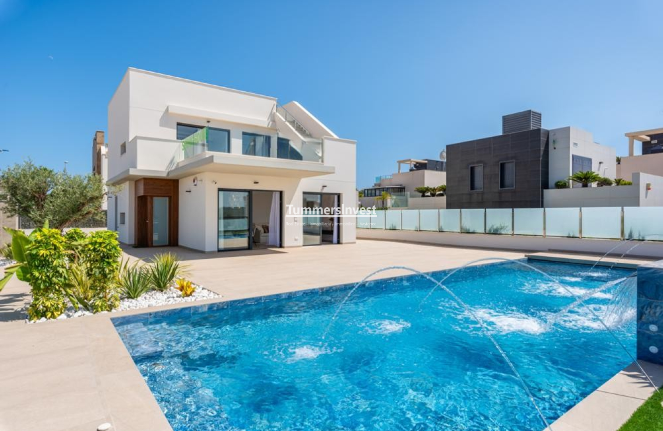 Obra nueva · Villa · Dehesa de Campoamor
