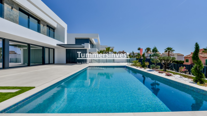 Nieuwbouw Woningen · Villa · Finestrat